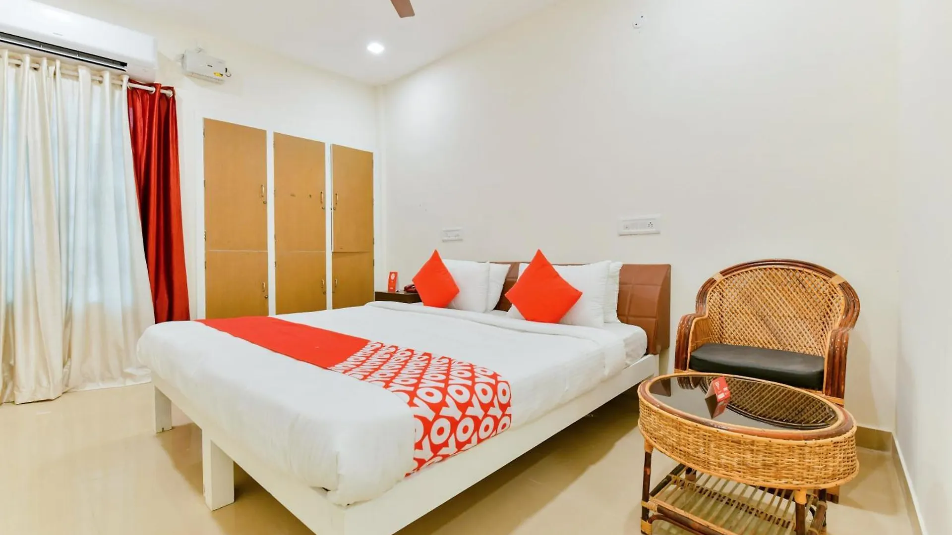 Oyo Flagship 16659 Keyen Arcade Hotel Kochi 3*,  India